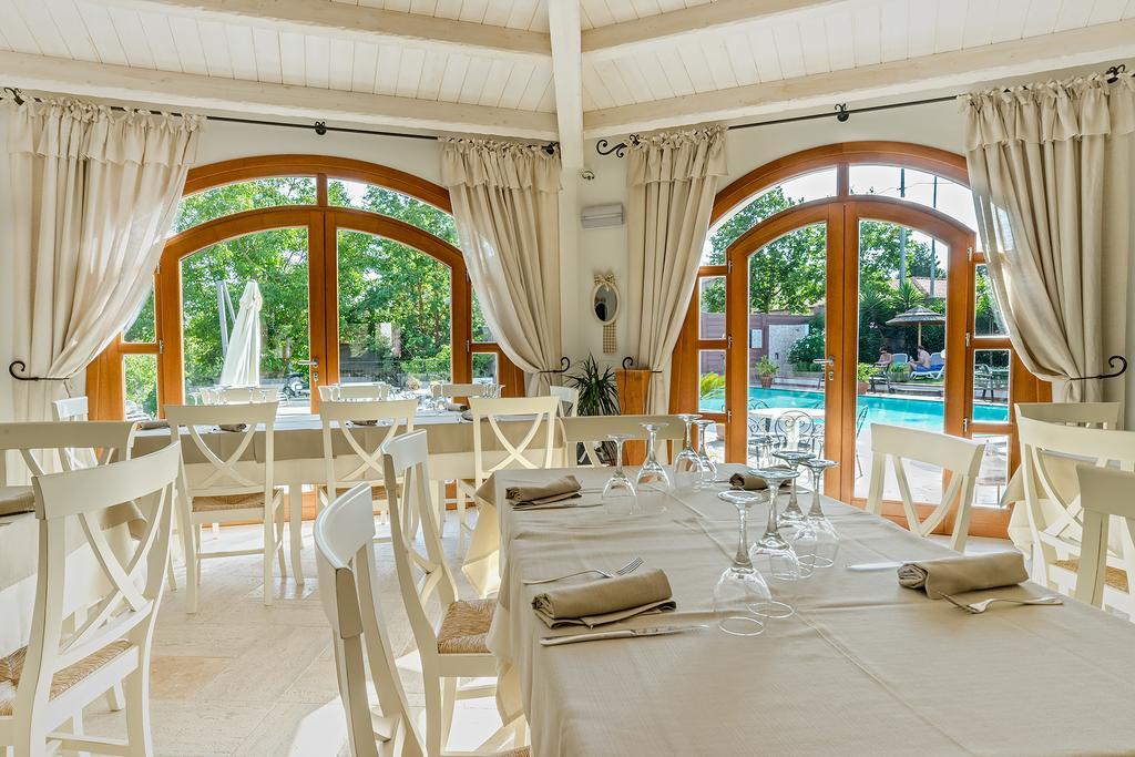 Il Giardino Degli Aranci Bed & Breakfast Mores Dış mekan fotoğraf